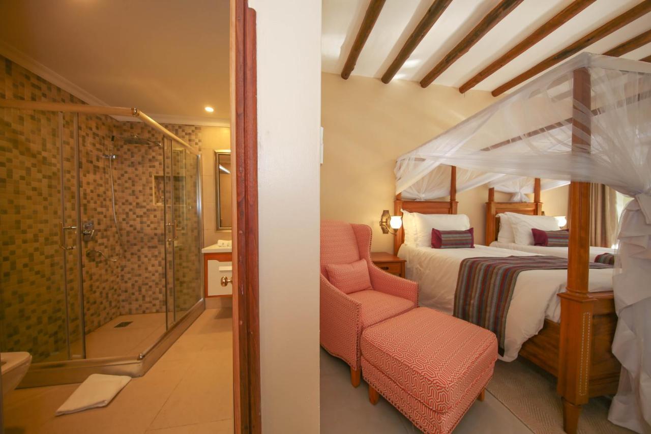 No 5 Boutique Hotel Limited Ентебе Екстериор снимка